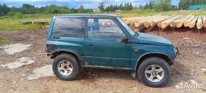 Suzuki Vitara 1.6 МТ, 1991, битый, 200 000 км