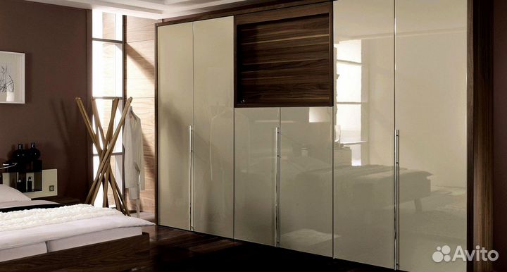 Шкаф распашной