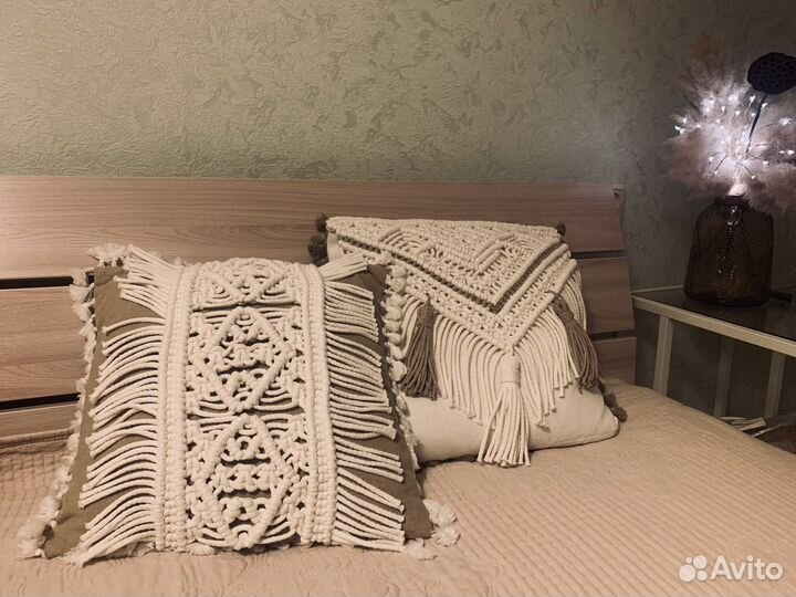 Подушки-макраме декоративные новые