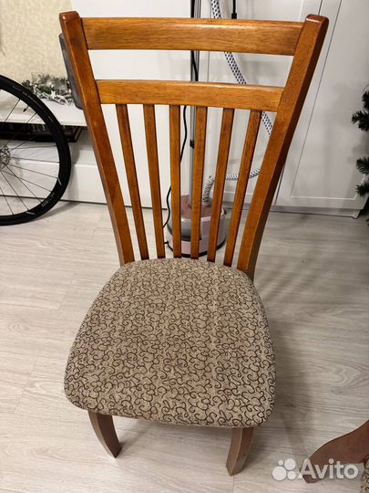 Стулья кухонные деревянные