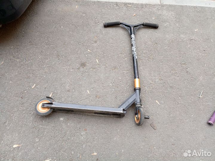 Трюковой самокат