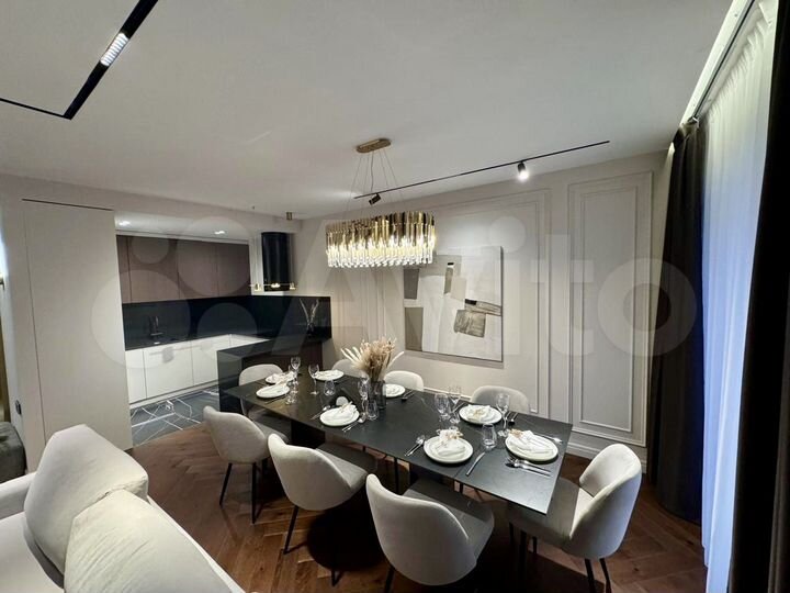 6-к. квартира, 168 м², 59/59 эт.