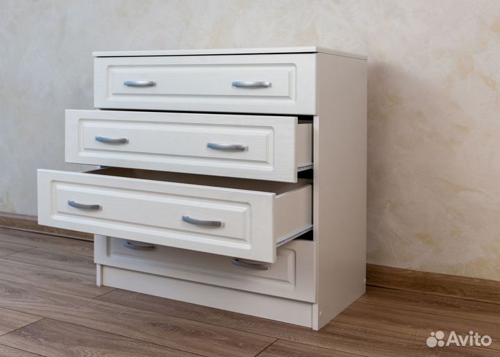 Комод белый