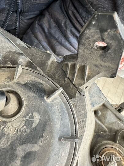 Фара лансер 10