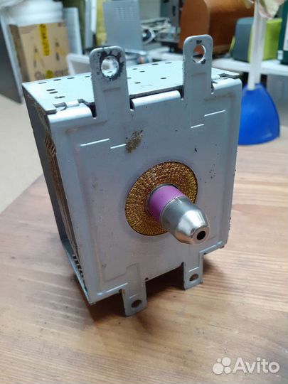 Магнетрон микроволновой печи Samsung OM75P