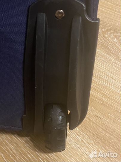 Чемодан Saturn