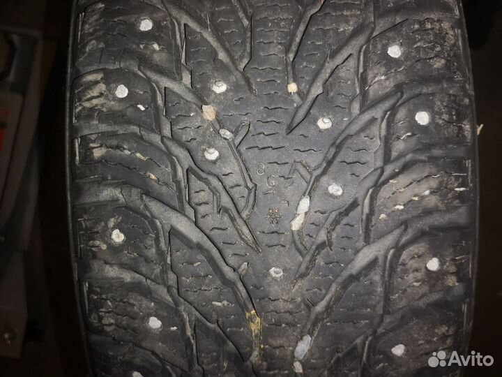 Nokian Tyres Hakkapeliitta 9 SUV 225/65 R17 106T