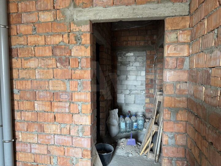 1-к. квартира, 42 м², 6/6 эт.