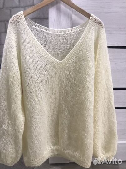 Джемпер из мохера, лёгкий