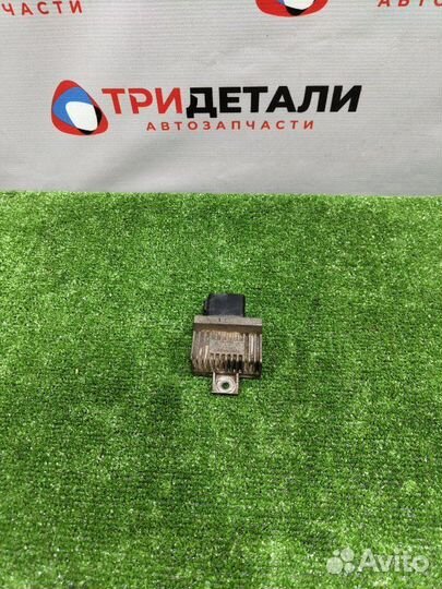 Реле свечей накала Renault Megane универсал 1.5