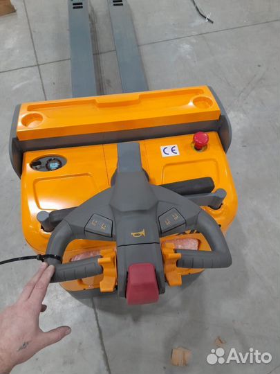 Рохля электрическая 2 т вилы 2,73 м Li-ion