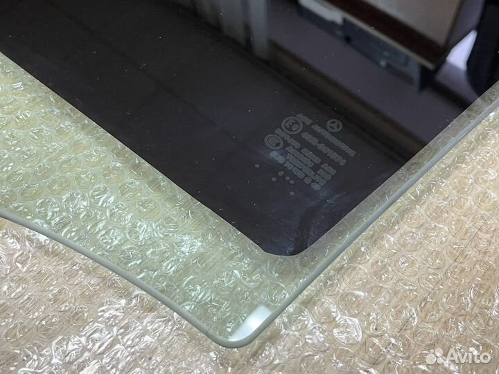 Стекло задней левой двери Mercedes X166