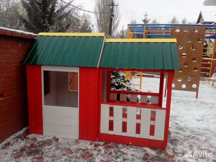 Детский домик-песочница