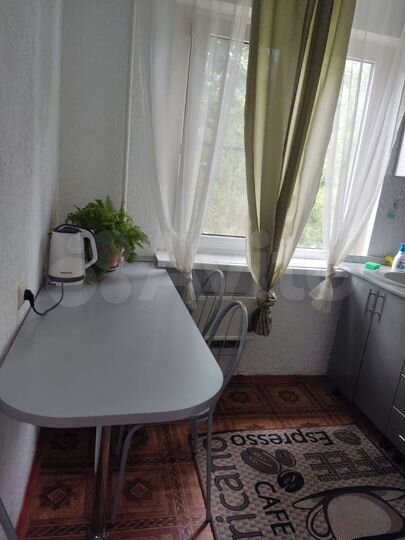 Комната 38 м² в 2-к., 2/5 эт.