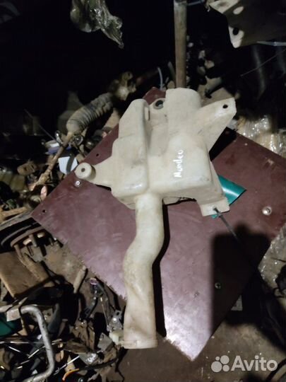 Бачок омывателя Ford Mondeo BWY D6BA 2002