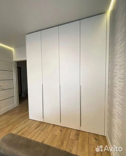 Шкаф с фрезеровкой