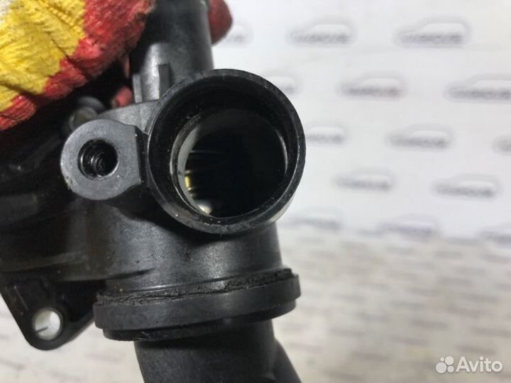 Корпус термостата Volkswagen Passat B6 2.0 BVY