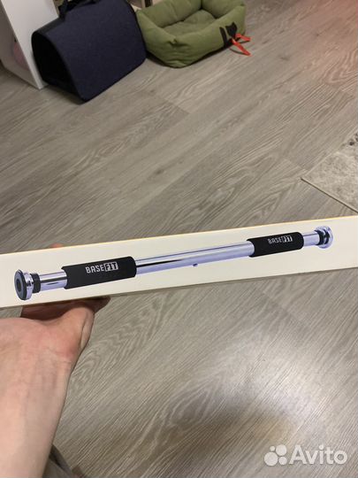 Турник в дверной проем BaseFit