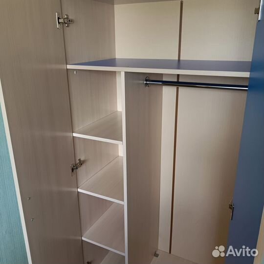 Шкаф в детскую