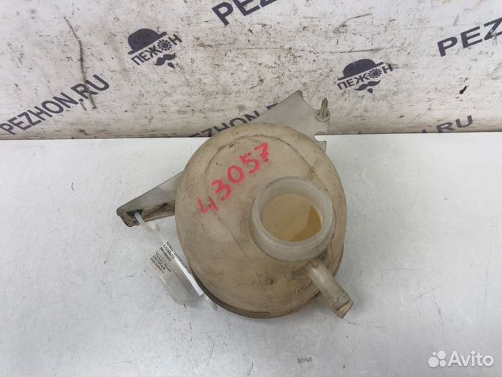 Бачок расширительный Renault Duster 2010-2020