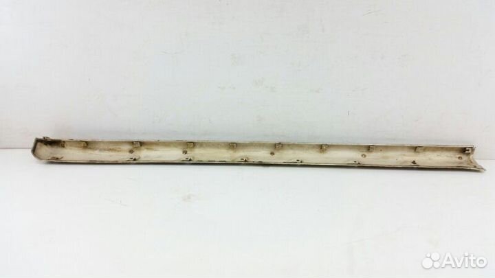 Накладка на порог левая Mitsubishi Pajero V43 6G72