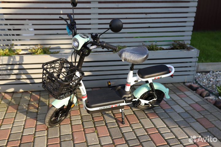 Электроскутер 