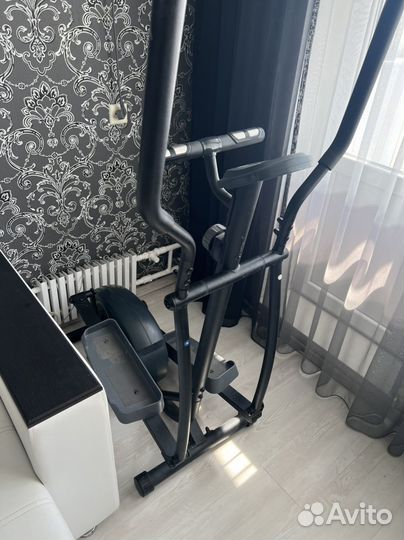 Эллиптический тренажер torneo