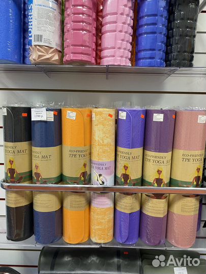Коврики для фитнеса и йоги (в ассортименте)