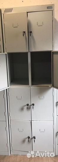 Шкаф для сумок