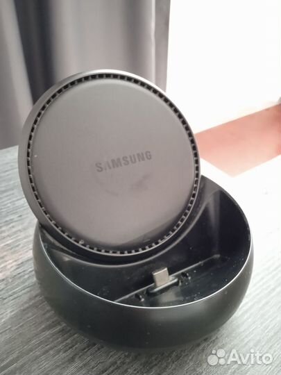 Samsung DeX station