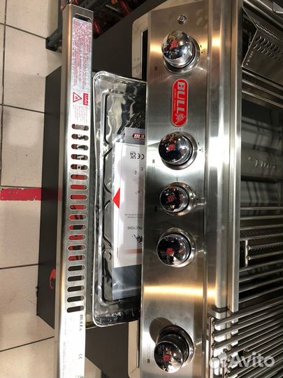 Встраиваемый газовый гриль bull Angus4-х горелки