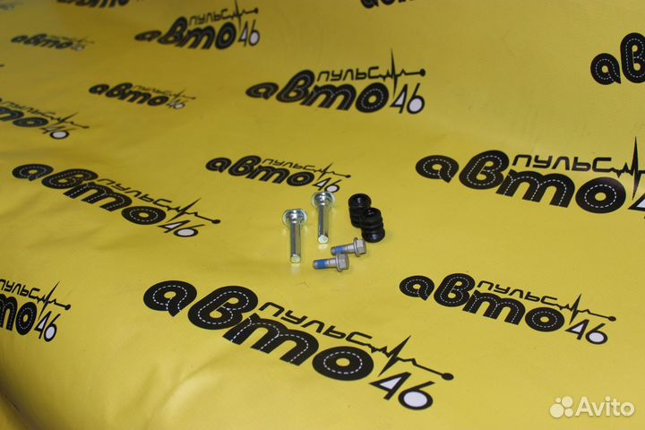 Комплект направляющих суппорта Авео Лачетти