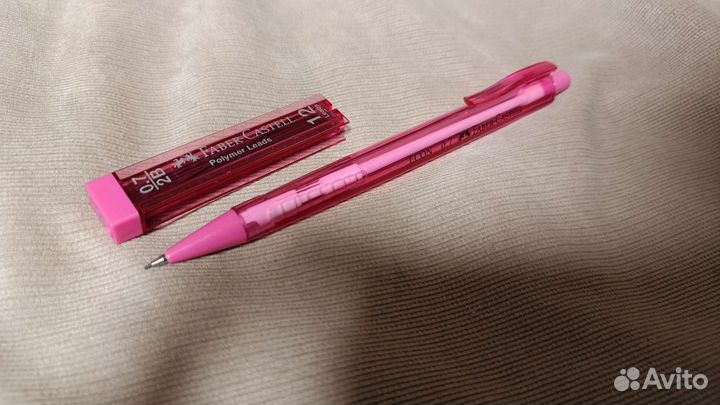 Механический карандаш Faber-Castell + грифели 0.7