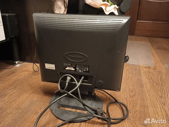 Монитор 17 дюймов Viewsonic VE175b