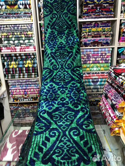 Узбекский шелковый бархат Бахмаль. Шелковый икат