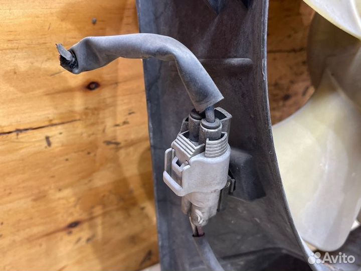 Диффузор радиатора Toyota Raum EXZ10 5EFE 1999