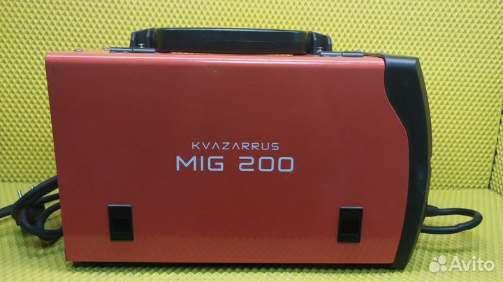 Сварочный аппарат FoxWeld kvazarrus MIG 200