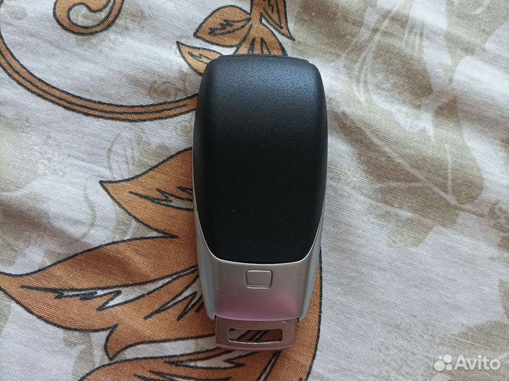 Новый брелок с завода мерседес