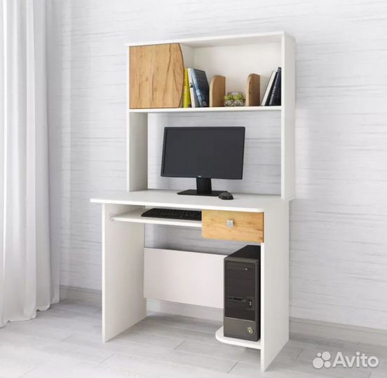 Письменный стол новый