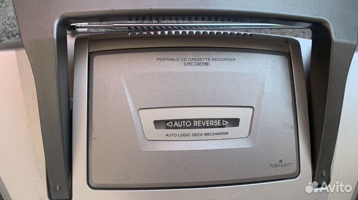 Бумбокс LG LPC-LM735