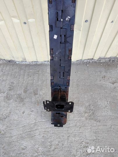 Усилитель бампера передний Land Rover Range Rover