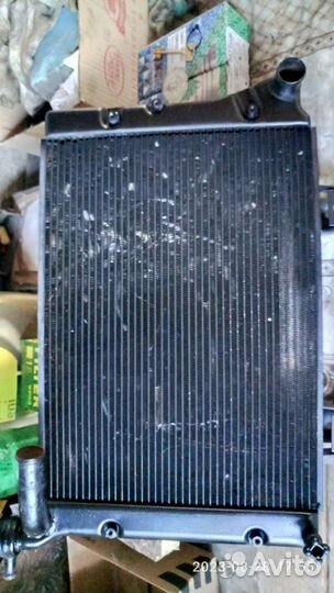 Продам радиатор на 07