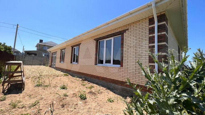 Дом 176 м² на участке 6 сот.