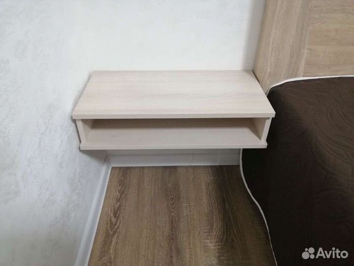 Тумба прикроватная, настенная