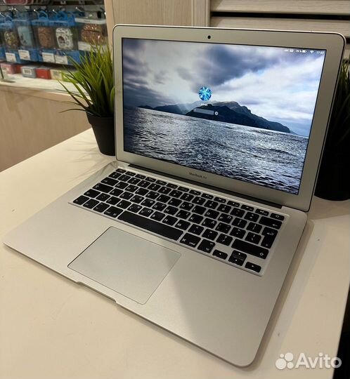 Apple MacBook Air 13 - 2017, Core i5, , Silver, 8