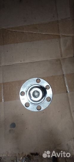 Ступица (цапфа) заднего колеса /vw passat iii