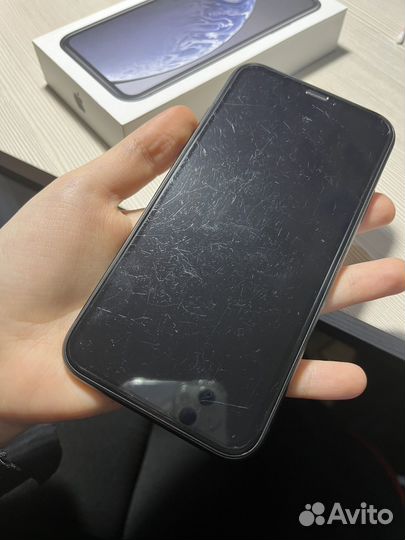iPhone Xr, 64 ГБ