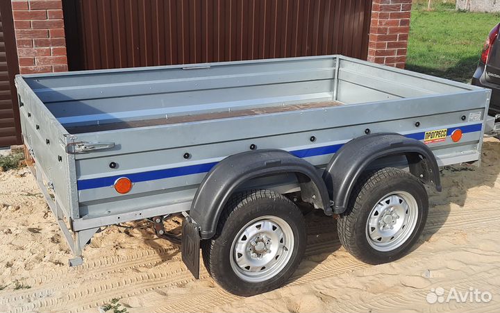 Прицеп на легковой автомобиль двухосный