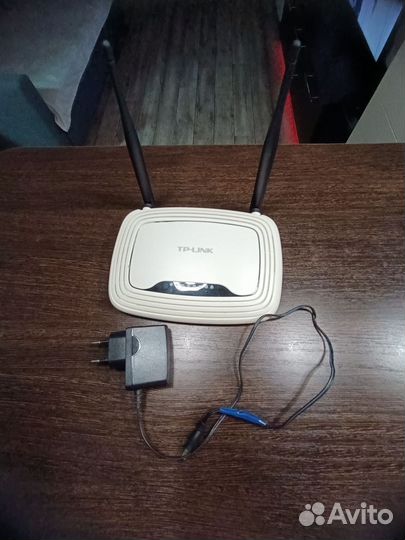 Беспроводной маршрутизатор серии N