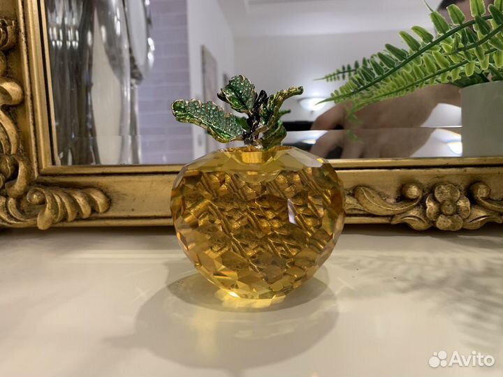 Яблоко для интерьера